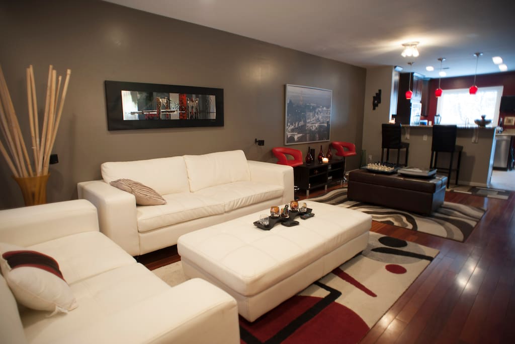 Common area for guests to come down and relax a bit!