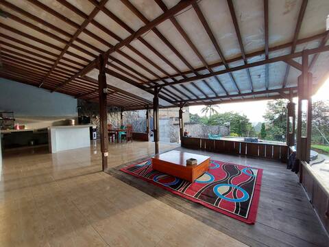 sewa villa puncak Cisarua bogor