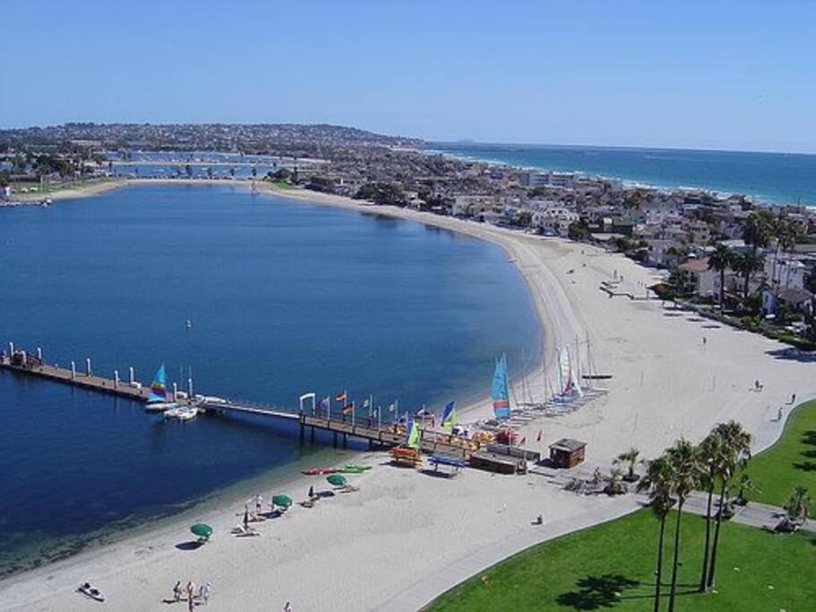 We are only about 100 paces from beautiful sail bay!