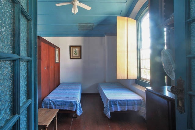 Quarto 3, com duas camas de solteiro 