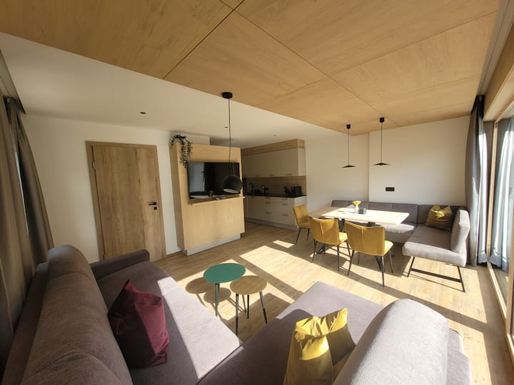 Large family apartment with garden & mountain views