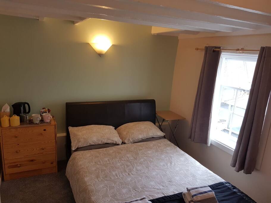 Newly refurbished room, new carpets and lovely decor