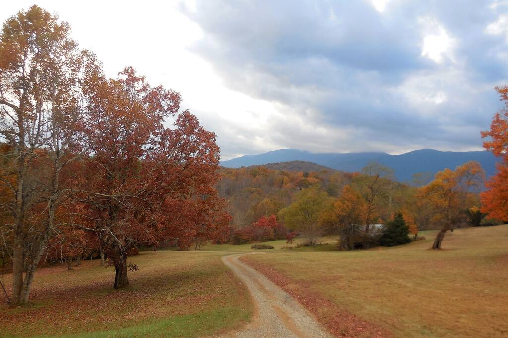 250 private acres to explore