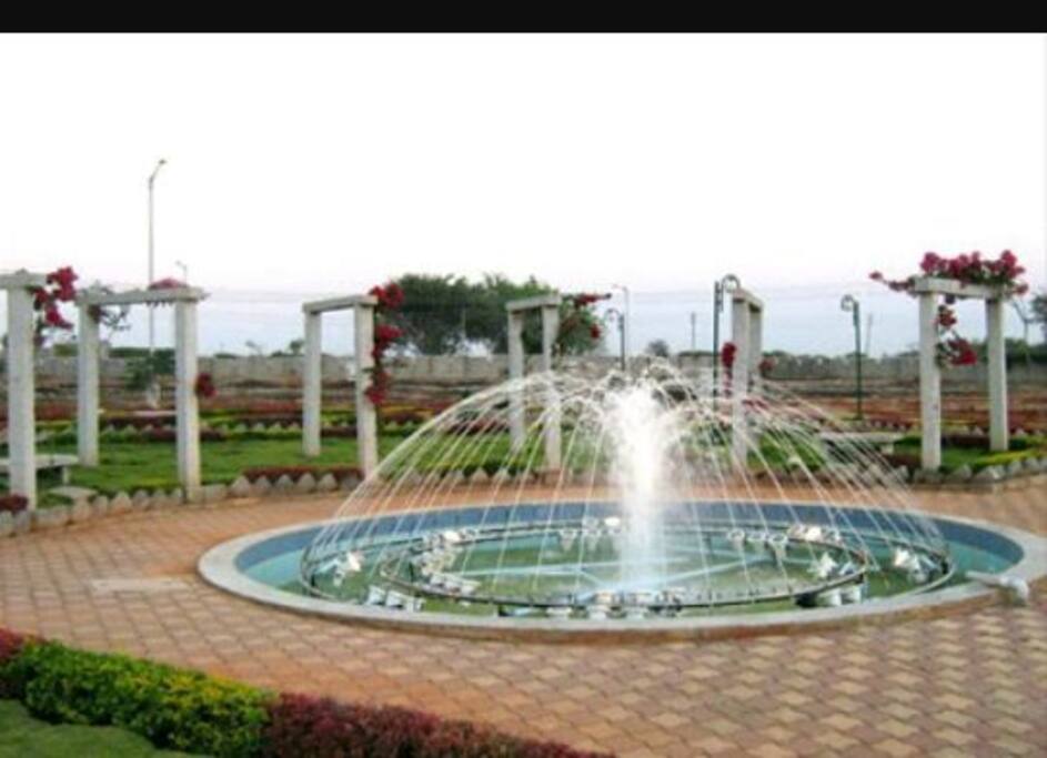 Garden having Fountain