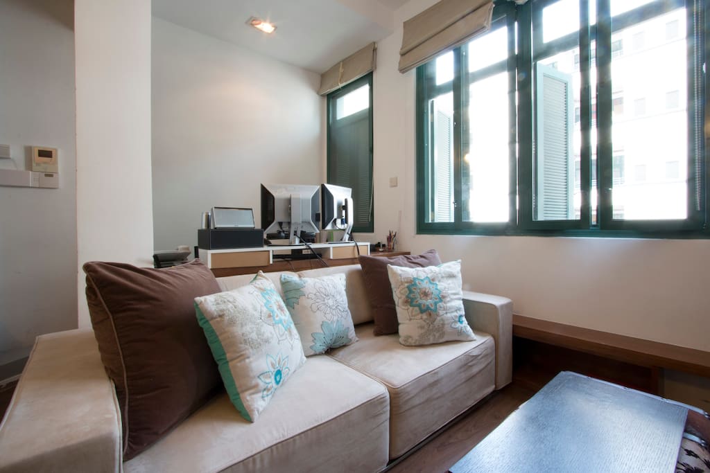 fridge, microwave, stove-top, and all the standard utensils, plates etc for your stay.