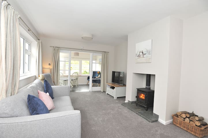 Marram Cottage, 3 bedroom beach house, Beadnell