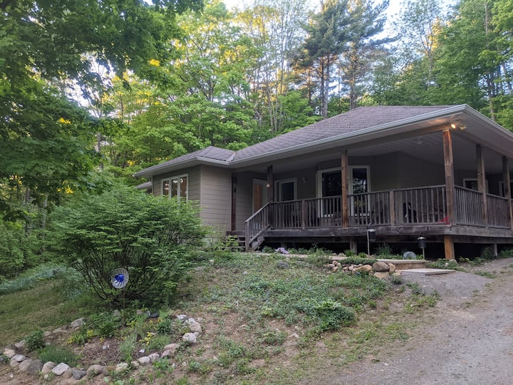 Private Hidden Gem in Port Carling Houses for Rent in Port Carling