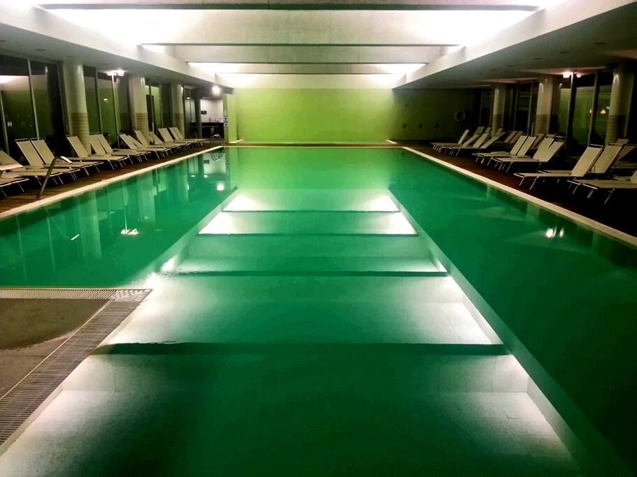 Piscina interior