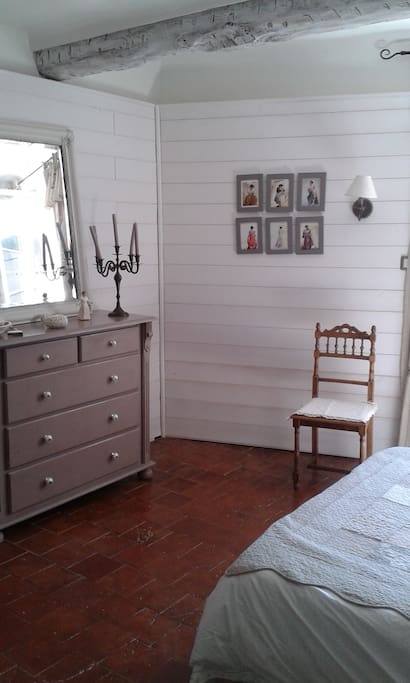 CHAMBRE 1