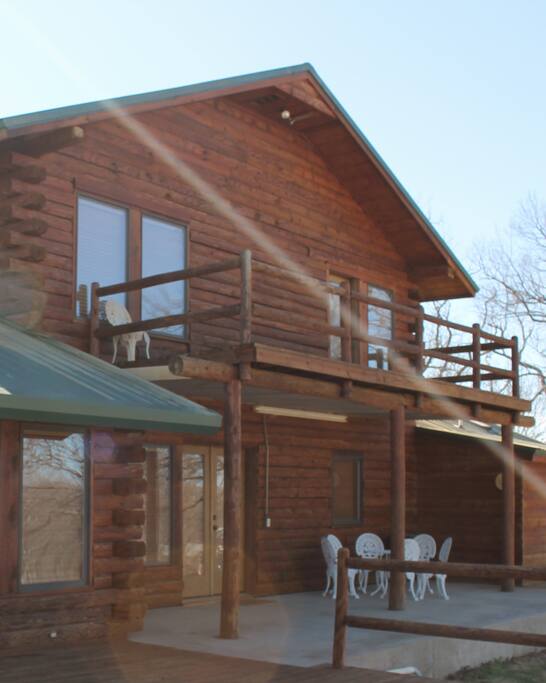 Back of cabin, upper deck.