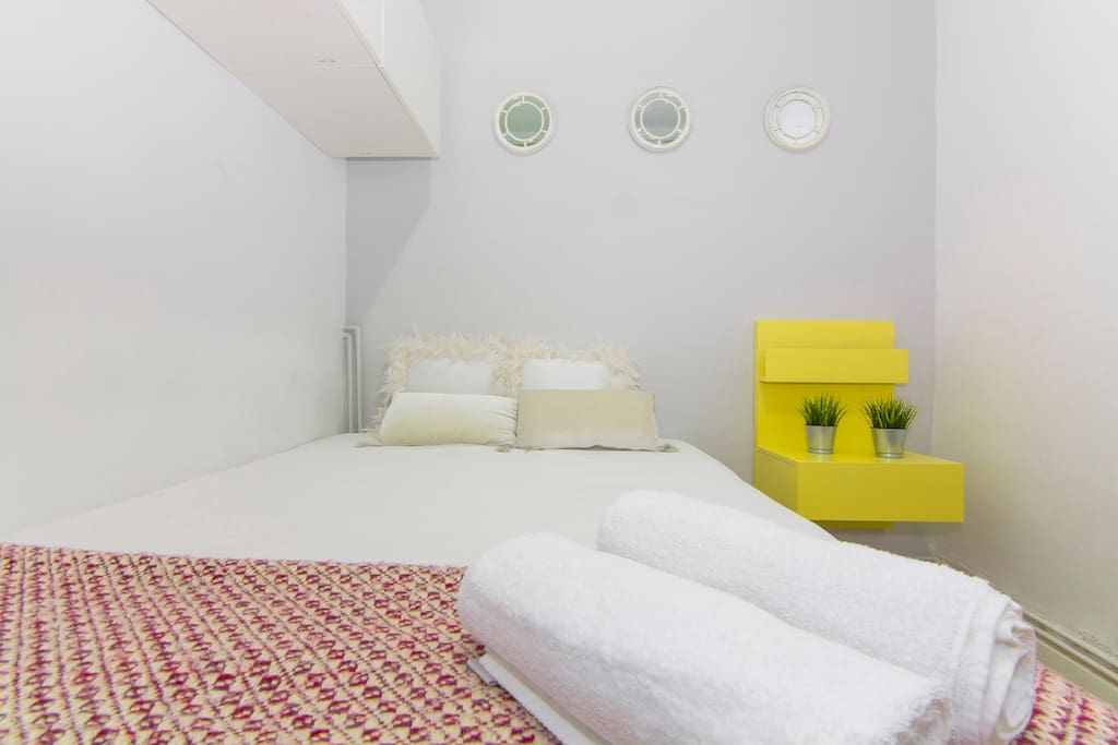 Double bed