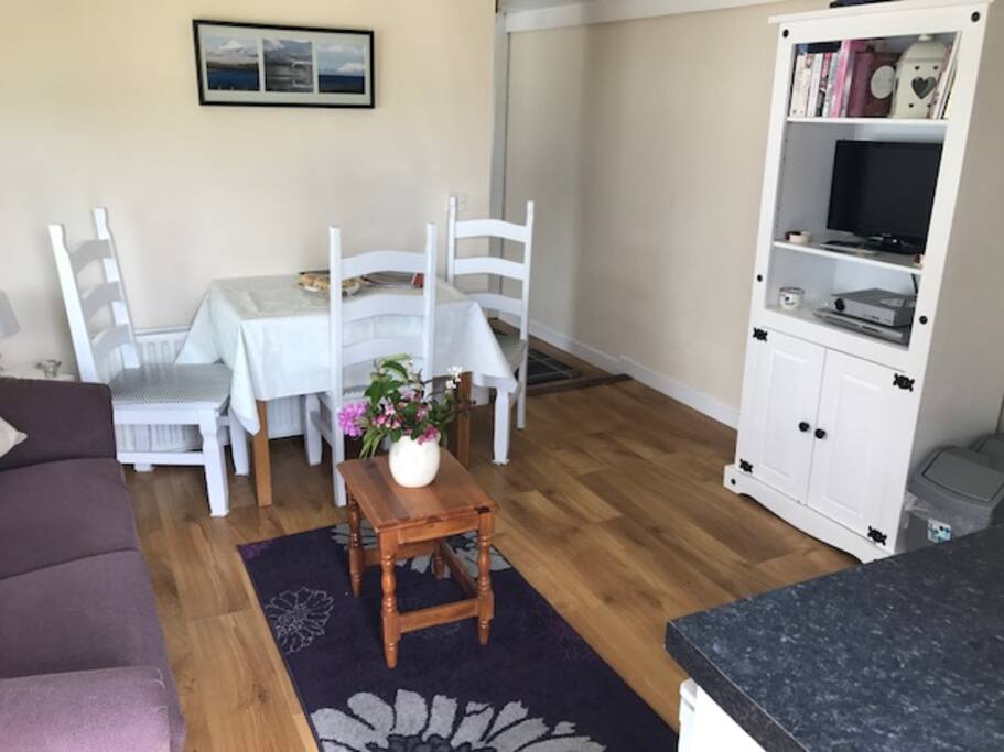 Kitchen/Living area