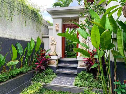 ANGSAKA Luxury Private Villa Ubud