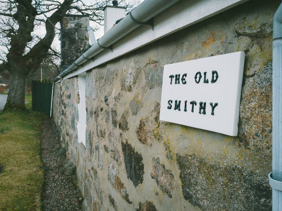 The Old Smithy sign