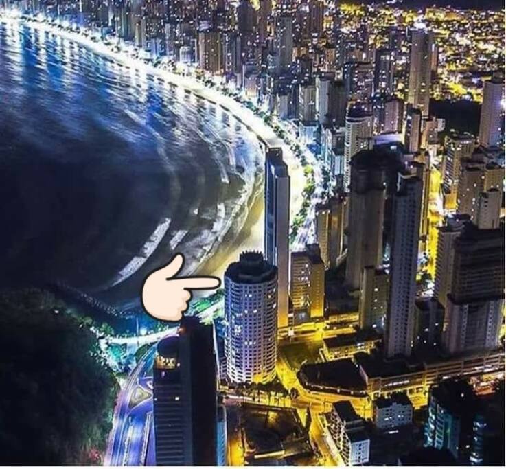 Localização do prédio na orla