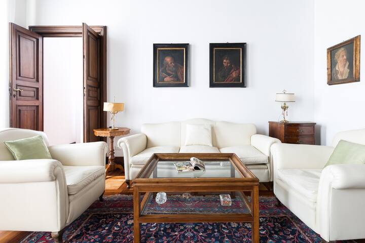 Appartamento a Via Veneto con jacuzzi