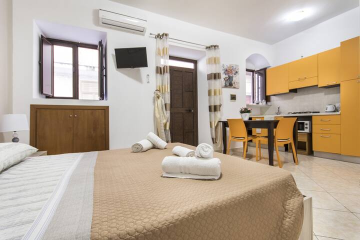 Airbnb Campofelice Di Roccella Vacation Rentals