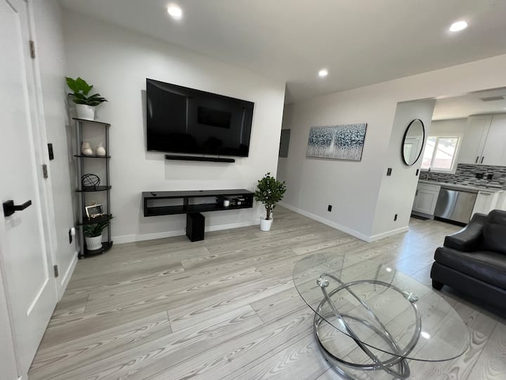 The Oasis 2br • Culver City • 6mi To Sofi Stadium - Culver City