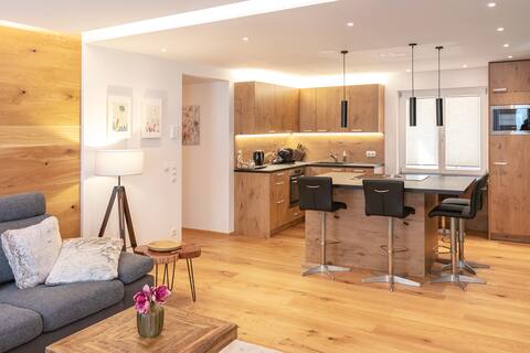 Suite VALLUGA Living experience in Dornbirn center