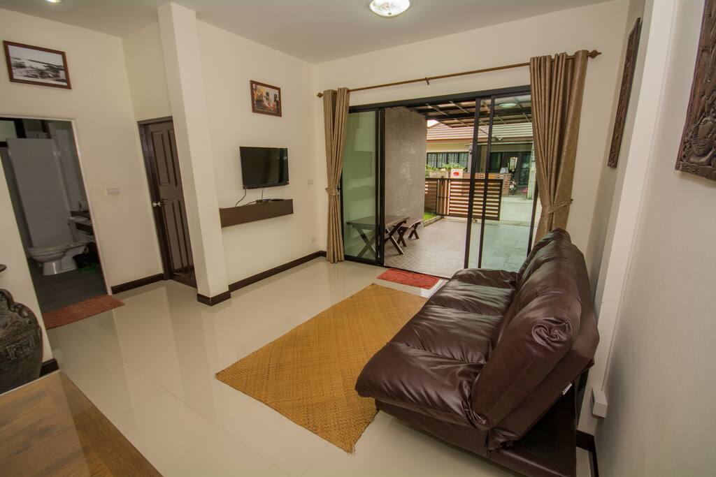 Each access indoors and outdoors, lets fresh air flow throughout the house