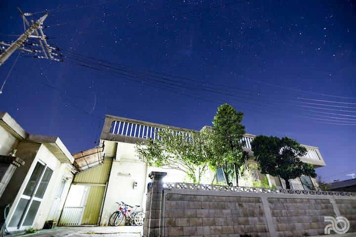 Let's see the starry sky! Surrounded by nature