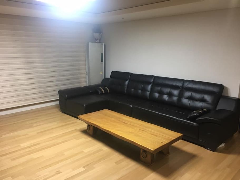 거실 (Living room_2)