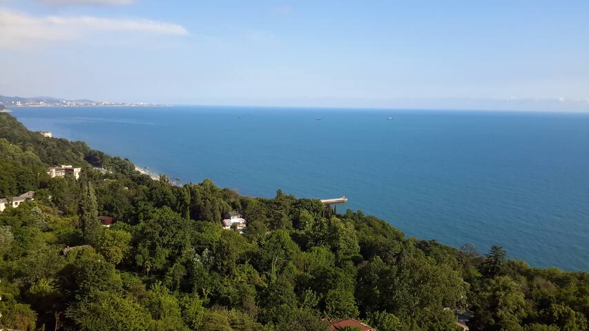 Двухкомнатная квартира с прекрасным видом на море