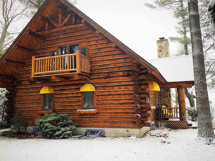 Suttons Bay Holiday Rentals & Homes Michigan, United States Airbnb