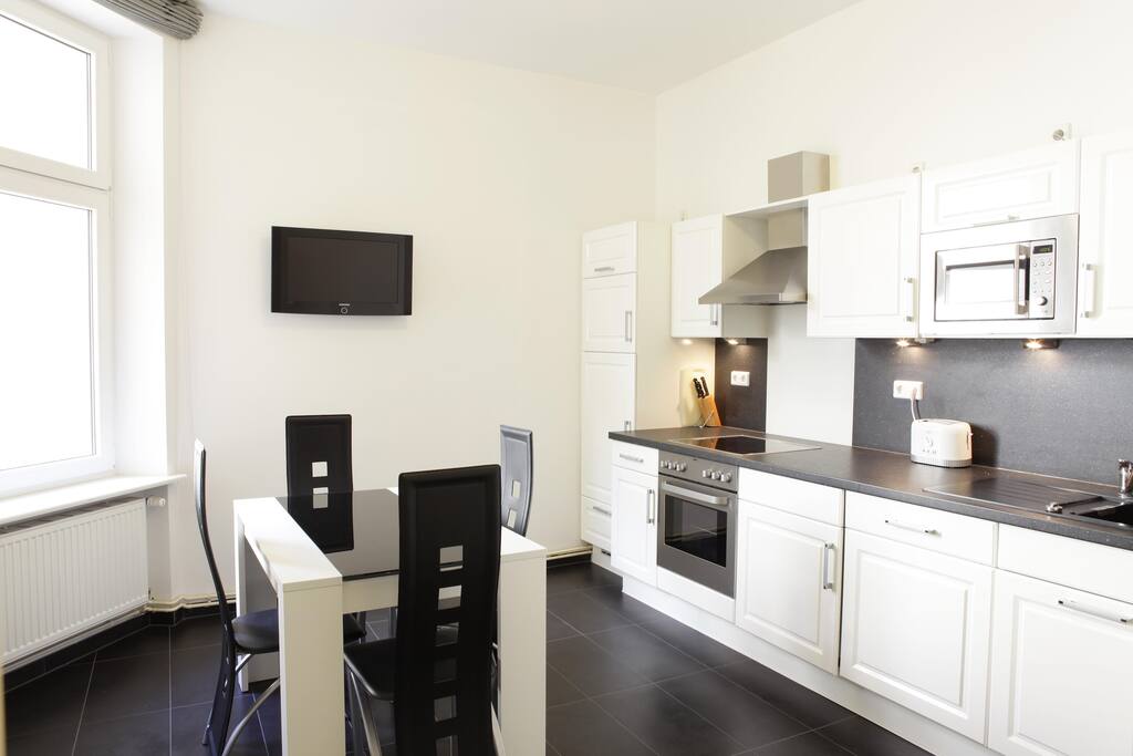 Küche / Kitchen