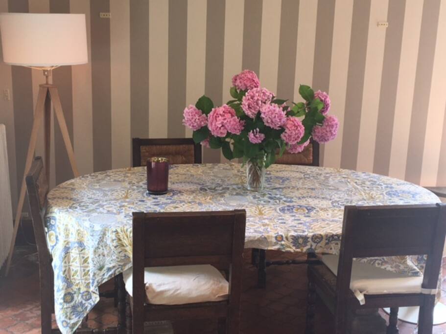 Salon