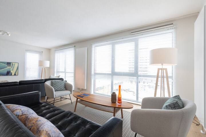 BizStay Harbour 72A Penthouse gallery image 5