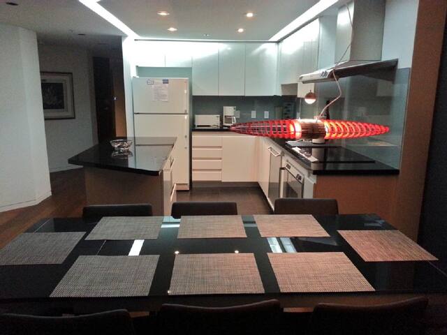 Your Alternative to a 5 Star Hotel. gallery image 5