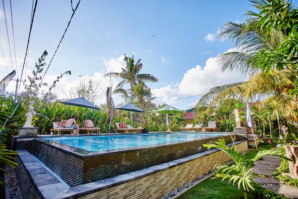 pool