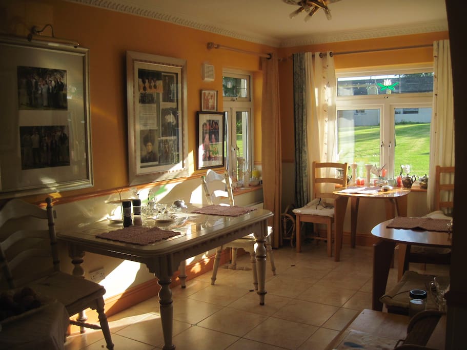Dining Room Area A - Overlooking Garden