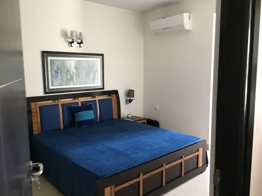 Bedroom with a View and Study