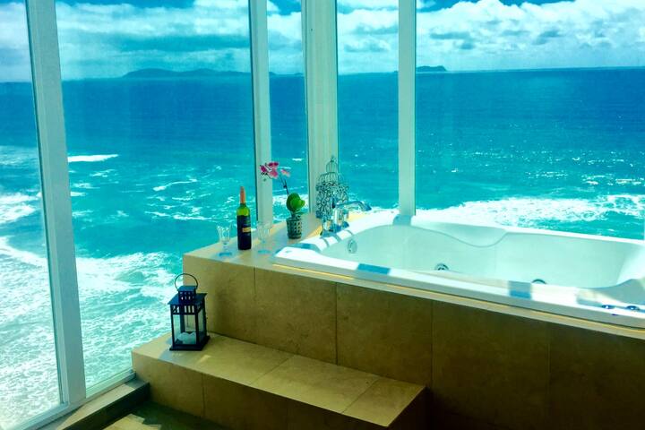 Million Dollar View On The Beach