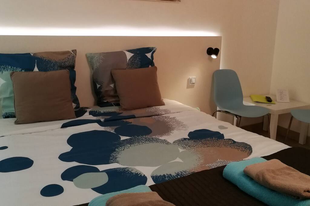 1 van de 8 kamers