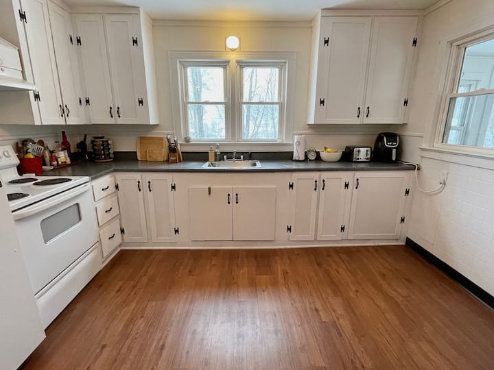 10 Best Airbnb Vacation Rentals In Ellenville, New York Updated 2024