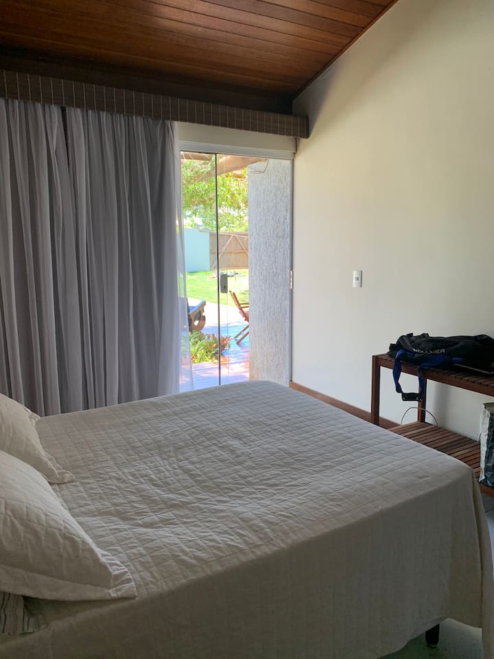 Chumba chenye ufikiaji wa bustani 