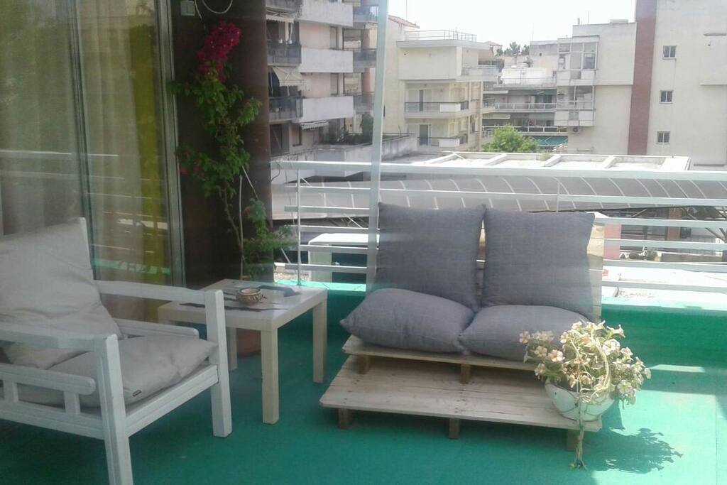 Detail of the front veranda