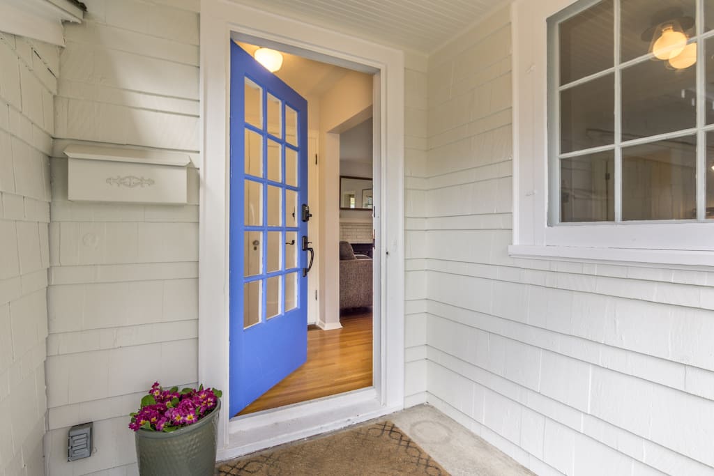 Welcome! Keyless entry for your convenience.
