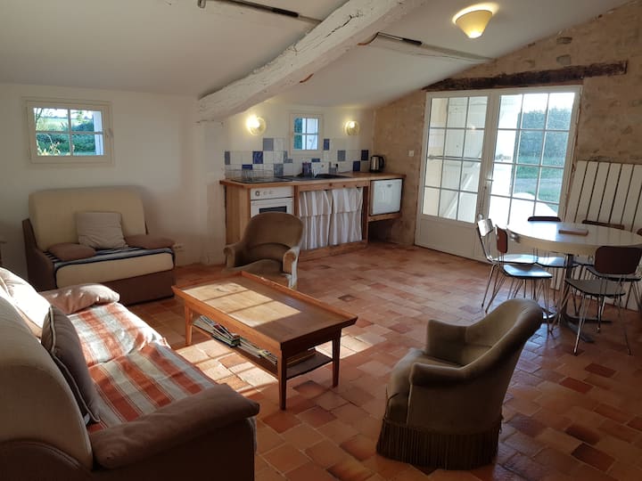 ห้องนั่งเล่น/ห้องครัว