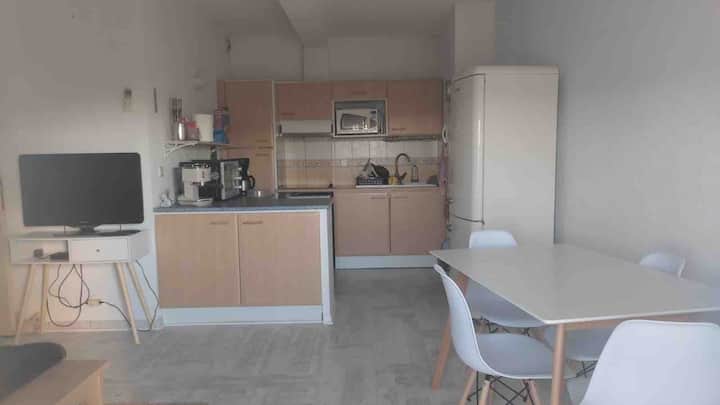Appartement Spacieux Narbonne Plage Face à La Mer - Narbona