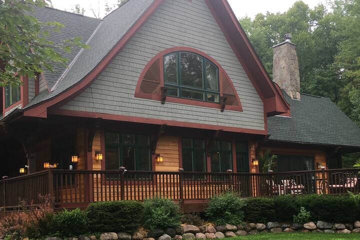 Scandia Forest Lodge-north of Stillwater & Marine