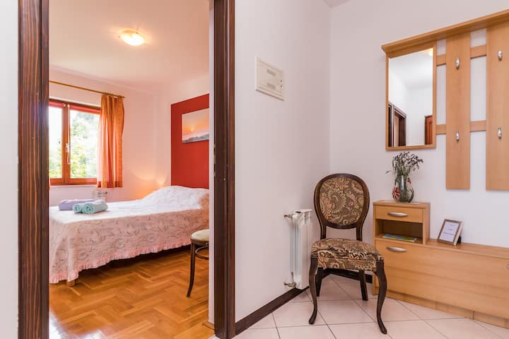 Hall et chambre des maîtres
