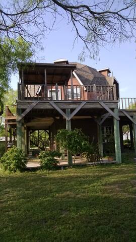 Airbnb Riviera Vacation Rentals Places To Stay Texas