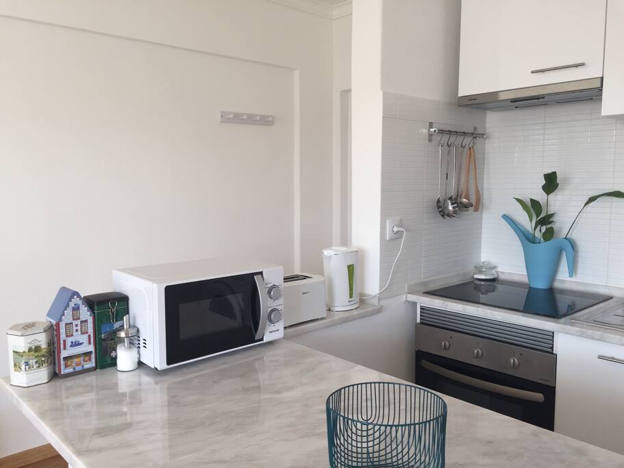 A fully equipped kitchen at your disposal
