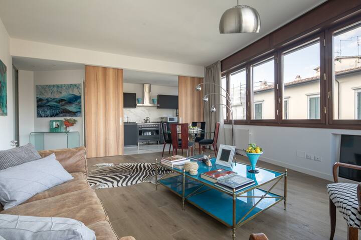 Penthouse Lusso,Duomo view, historic center 200mq