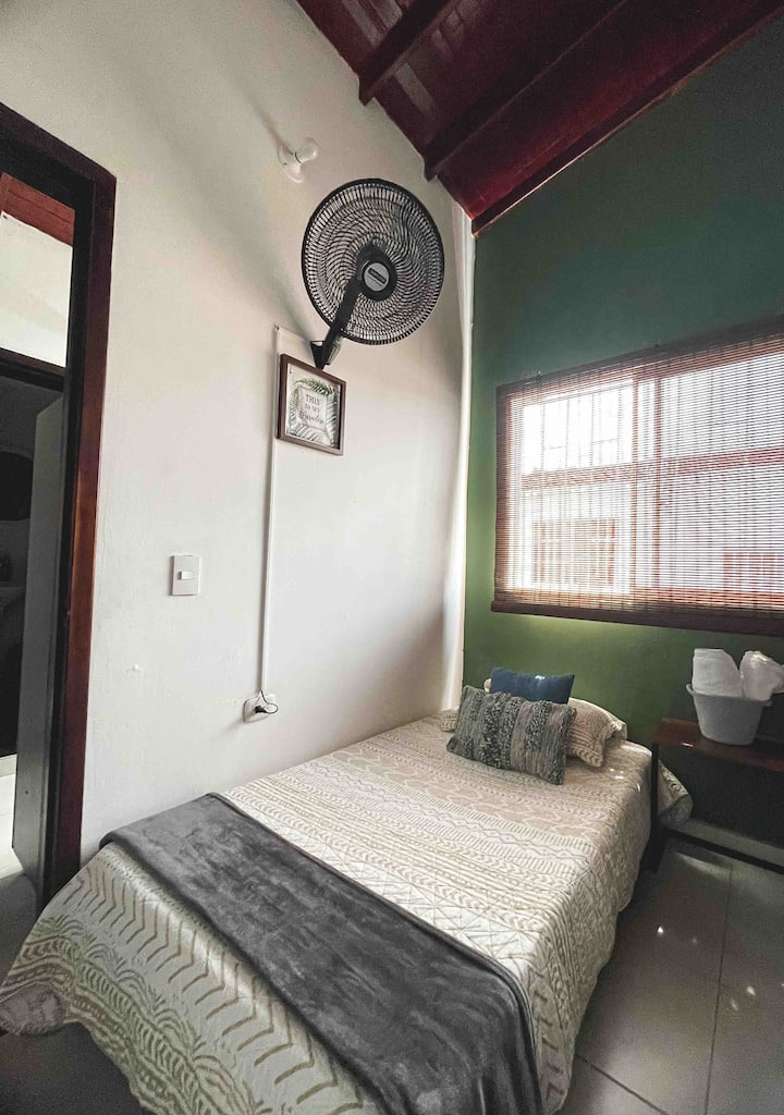 საძინებელი 2