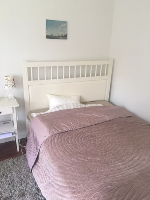 1 Schlafzimmer mit Doppelbett 160x200